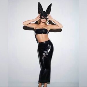 Skims Stretch Vinyl Bandeau Top NWT Onyx Black Rare Vinyl Leather Look